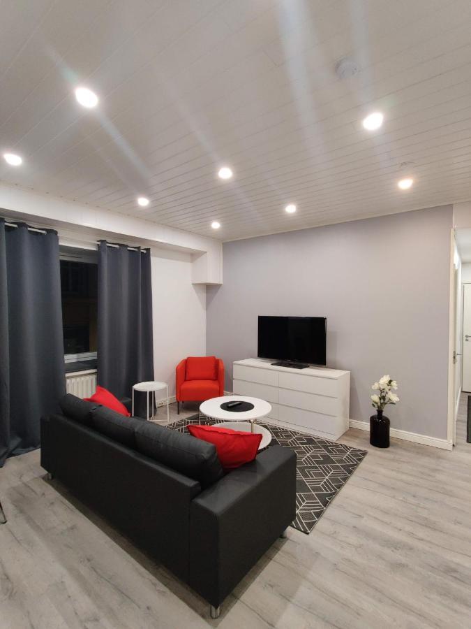 Alexi Apartments - Newly Renovated Apt In The Heart Of The City Near To Railway Station And Nokia Arena Tampere Exterior foto